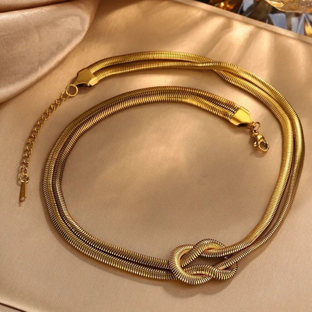 18k Gold Plated Stainless Steel Knot Necklace